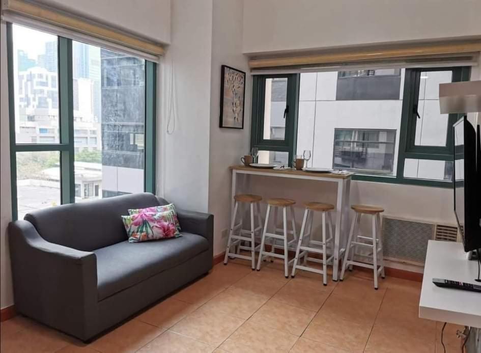 Aparthotel Mckinley Park Residences Manila